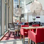 Hampton By Hilton Arena Boulevard Отель