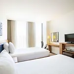 Отель Hampton By Hilton Arena Boulevard Амстердам