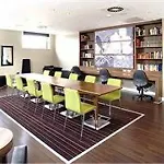 Отель Hampton By Hilton Arena Boulevard