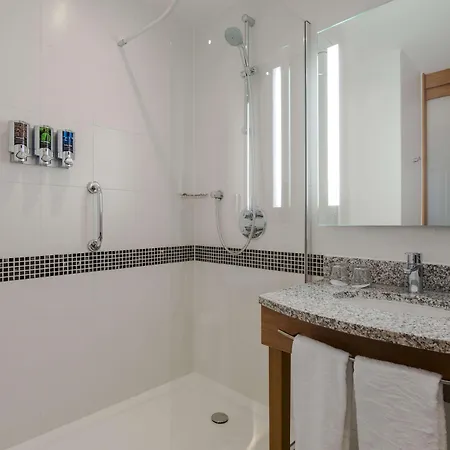 Hampton By Hilton Arena Boulevard Hotel 3*