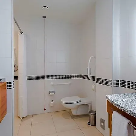Hampton By Hilton Arena Boulevard 3* Ámsterdam