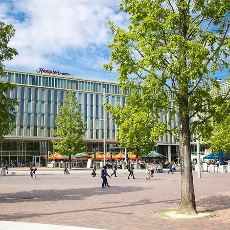 Hampton By Hilton Arena Boulevard 3*