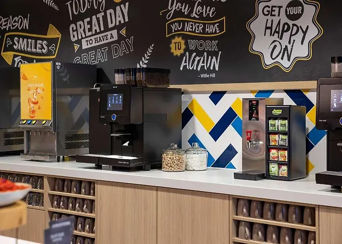 Hampton By Hilton Arena Boulevard 3*