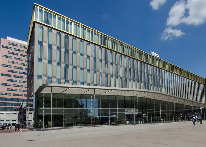 Hotel Hampton By Hilton Arena Boulevard 3*