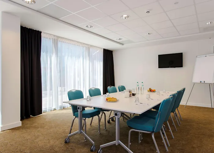 Hampton By Hilton Arena Boulevard