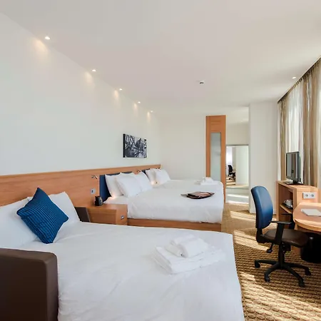 Hampton By Hilton Arena Boulevard فندق