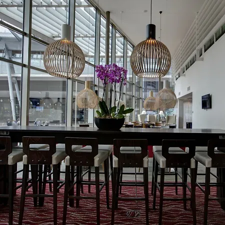 ホテル Hampton By Hilton Arena Boulevard 3*
