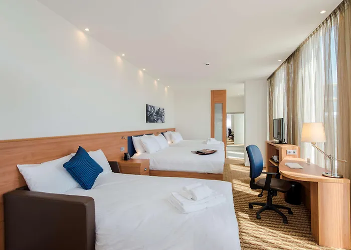 Hampton By Hilton Arena Boulevard Отель