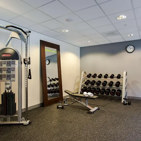 Hotel Hampton By Hilton Arena Boulevard 3*